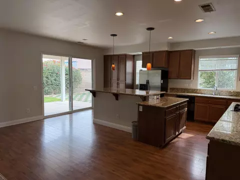 Kitchen - 41054 Rawling Ct, Indio, CA 92203 photo 2 of 2