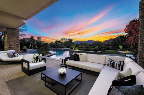 940 Andreas Canyon Dr, Palm Desert, CA 92260