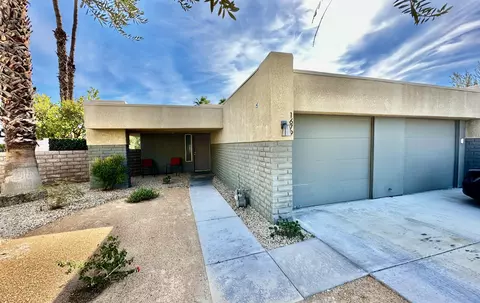 1679 Sunflower Ct N, Palm Springs, CA 92262