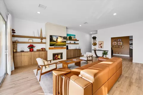 43 La Costa Dr, Rancho Mirage, CA 92270