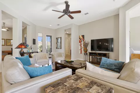 Living - 81025 Avenida Lorena, Indio, CA 92203 photo 3 of 4