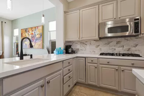Kitchen - 81025 Avenida Lorena, Indio, CA 92203 photo 3 of 4