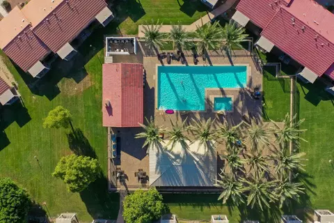 48304 Stewart Dr, Indio, CA 92201
