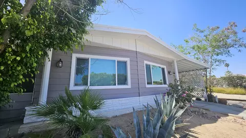 33 Diamond E Dr, Palm Desert, CA 92260