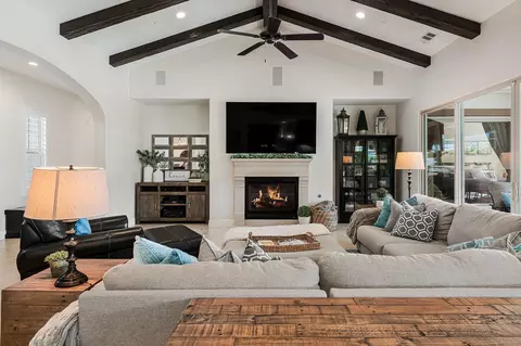 Living - 80977 Rockspur Ct, Indio, CA 92201 photo 1 of 3