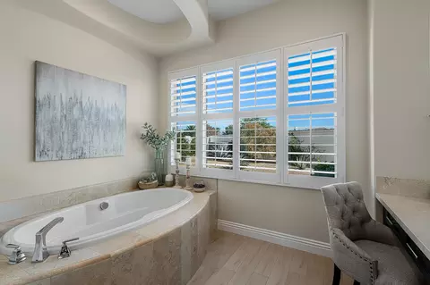 Bath - 80977 Rockspur Ct, Indio, CA 92201 photo 3 of 6