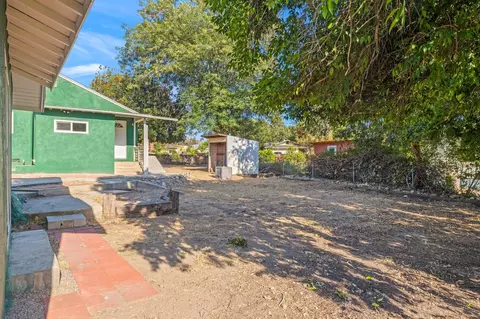 Exterior - 1873 Soffel Ave, Mentone, CA 92359 photo 7 of 14