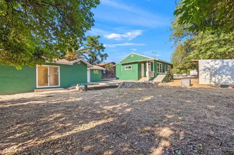 Exterior - 1873 Soffel Ave, Mentone, CA 92359 photo 9 of 14