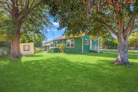 Exterior - 1873 Soffel Ave, Mentone, CA 92359 photo 2 of 14