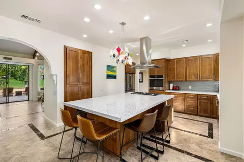 128 Desert W Dr, Rancho Mirage, CA 92270