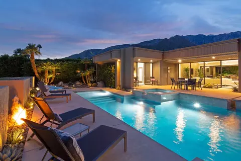 2313 N Janis Dr, Palm Springs, CA 92262
