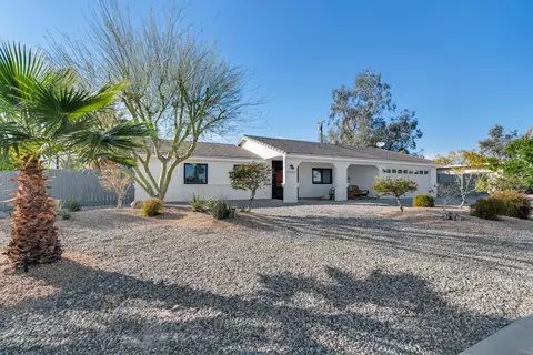 2003 N Sandra Rd, Palm Springs, CA 92262