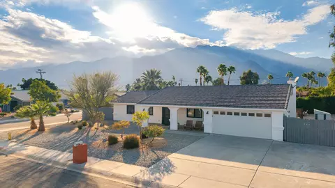 2003 N Sandra Rd, Palm Springs, CA 92262