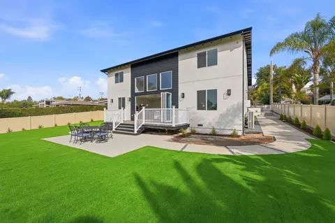 Exterior - 2779 Wilson St, Carlsbad, CA 92008 photo 7 of 17