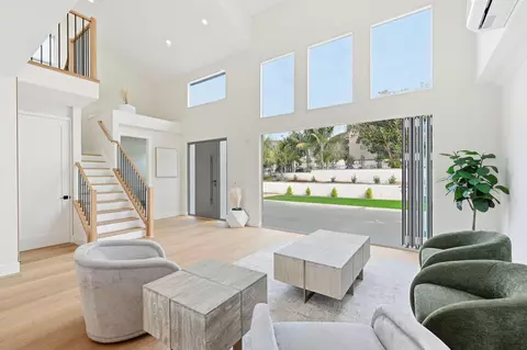 Living - 2779 Wilson St, Carlsbad, CA 92008 photo 3 of 7
