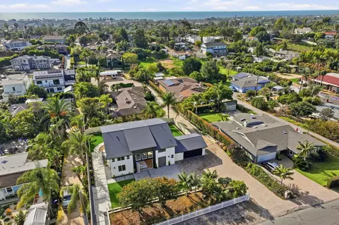View/Area - 2779 Wilson St, Carlsbad, CA 92008 photo 4 of 8