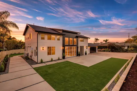 Exterior - 2779 Wilson St, Carlsbad, CA 92008 photo 12 of 17