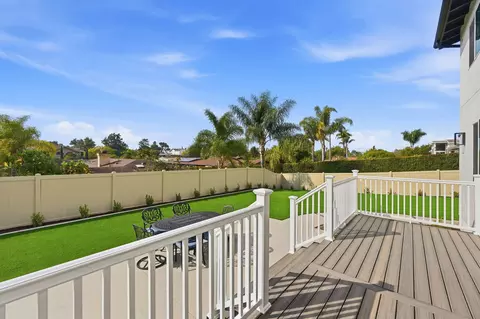 Exterior - 2779 Wilson St, Carlsbad, CA 92008 photo 6 of 17