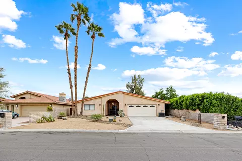 76701 California Dr, Palm Desert, CA 92211