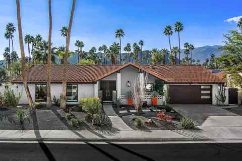 2997 E Alta Loma Dr, Palm Springs, CA 92264