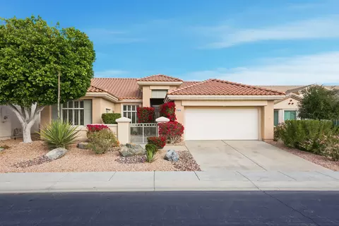 78536 Iron Bark Dr, Palm Desert, CA 92211