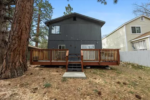 Exterior - 465 Wabash Ln, Sugarloaf, CA 92386 photo 8 of 10