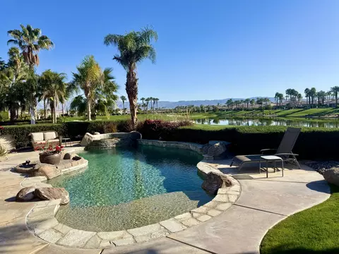 51686 Va Sorrento, La Quinta, CA 92253