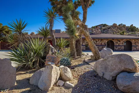 57113 Farrelo Rd, Yucca Valley, CA 92284