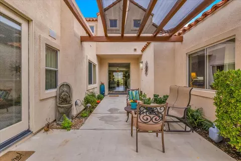 2964 Lantana Ct, Palm Springs, CA 92264