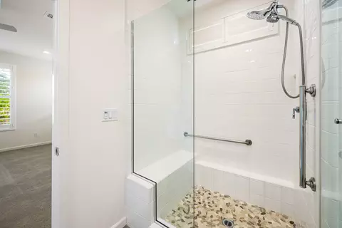 Bath - 82660 E Mccarroll Dr, Indio, CA 92201 photo 3 of 3