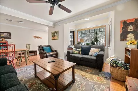 Living - 933 East Ln, Big Bear City, CA 92314 photo 2 of 2