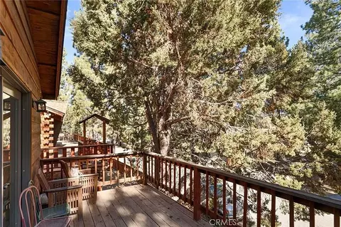 Exterior - 933 East Ln, Big Bear City, CA 92314 photo 2 of 6