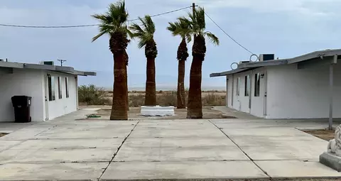 2542 Sea View Dr, Thermal, CA 92274