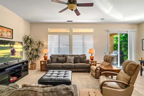 Living - 80717 Turnberry Ct, Indio, CA 92201 photo 3 of 7