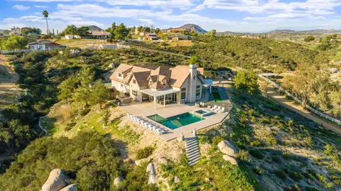 38975 Vista Dawn Ct, Temecula, CA 92592