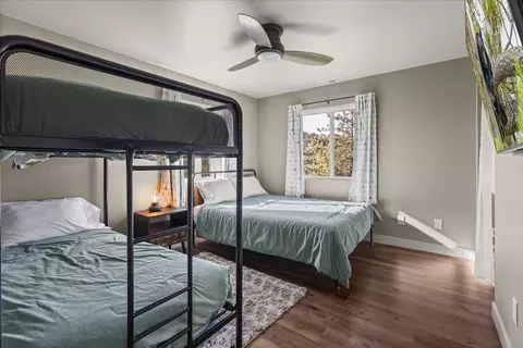 Bedroom - 33334 Forrest Dr, Running Springs, CA 92382 photo 4 of 6