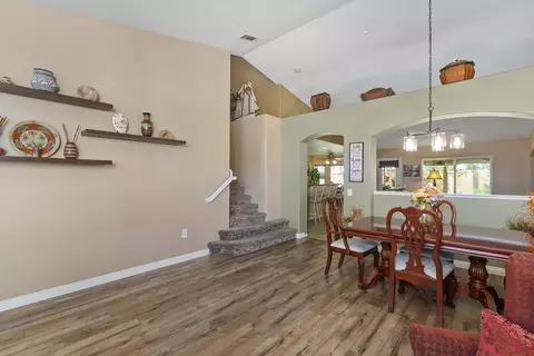 7348 Elderberry Ct, Fontana, CA 92336 photo 4