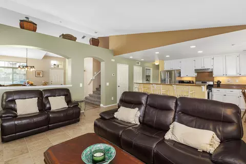 7348 Elderberry Ct, Fontana, CA 92336 photo 8