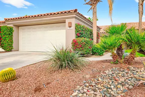 38612 Wisteria Dr, Palm Desert, CA 92211