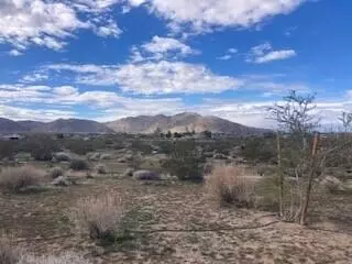 5130 Shadow Mountain Rd, Joshua Tree, CA 92252