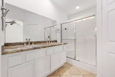 Bath - 80601 Declaration Ave, Indio, CA 92201 photo 1 of 2