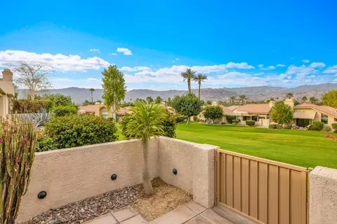 12 Bonita Ln, Palm Desert, CA 92260