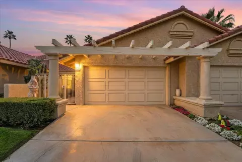 41521 Woodhaven Dr E, Palm Desert, CA 92211