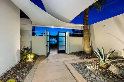 12157 Saint Andrews Dr, Rancho Mirage, CA 92270