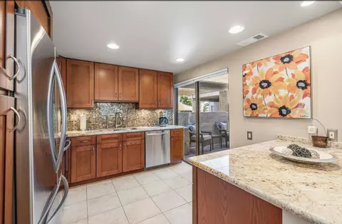 48665 Moon Terrace Ln, Palm Desert, CA 92260