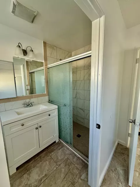 Bath - 43737 Commanche St, Indio, CA 92203 photo 2 of 3