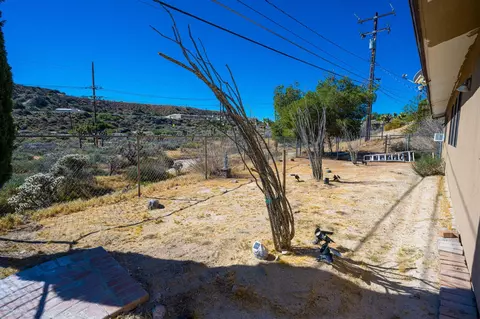Exterior - 7674 Rockaway Ave, Yucca Valley, CA 92284 photo 11 of 13