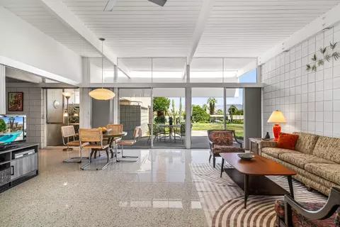 331 Sandpiper St, Palm Desert, CA 92260