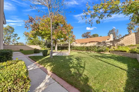 Exterior - 6746 Alderpoint Ct, Riverside, CA 92506 photo 7 of 7