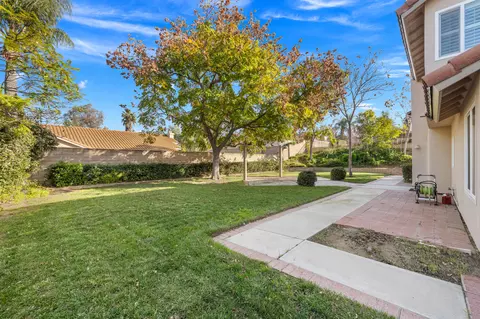 Exterior - 6746 Alderpoint Ct, Riverside, CA 92506 photo 5 of 7